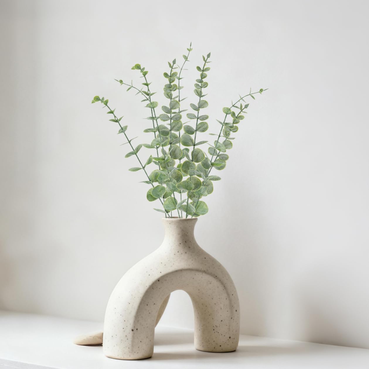 LYRWI 10pcs Eucalyptus Stems Artificial Eucalyptus Leaves Fake Greenery Branches Fake Flowers for Wedding Centerpiece Spring Easter Farmhouse Home Decoration