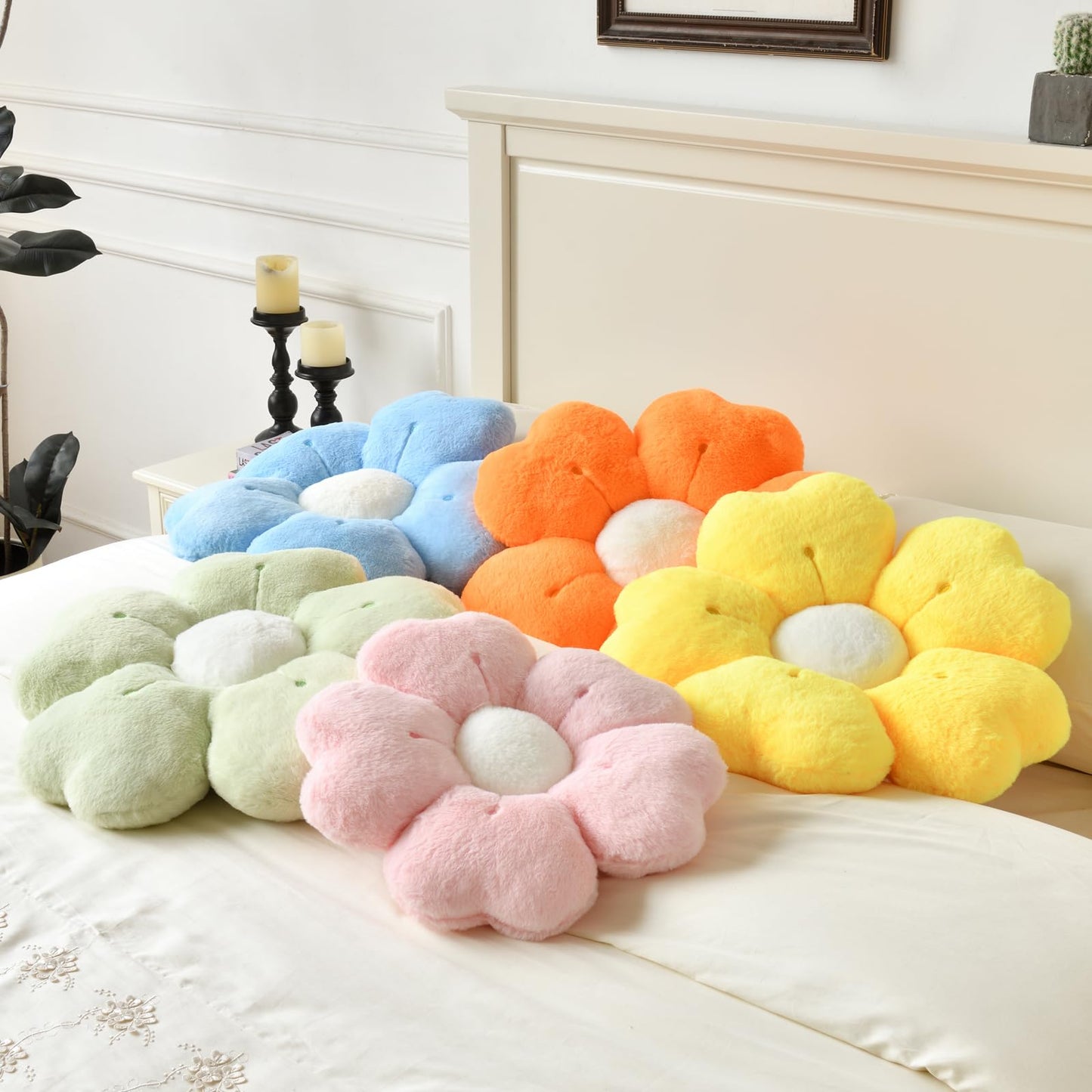 Ddliury Flower Pillow, Cute Decorative Throw Pillow (Yellow, 19.6 Inches)