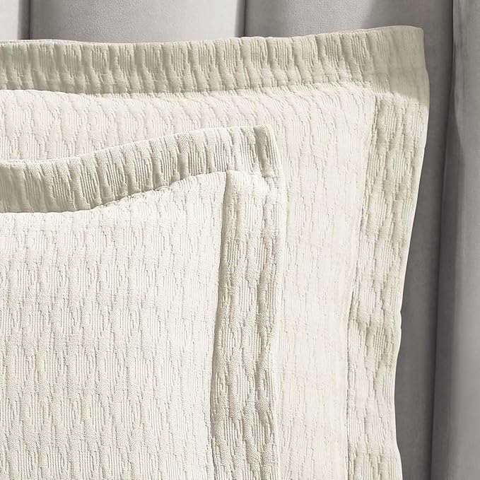 Superior 3 Piece Cotton Bedspread Set, Home Bed Decor, Decorative Bed Spread, 2 Pillow Shams, Medium Weight Blanket, Matelasse Coverlet, Bedding Essentials, Calvert Collection, California King, Ivory