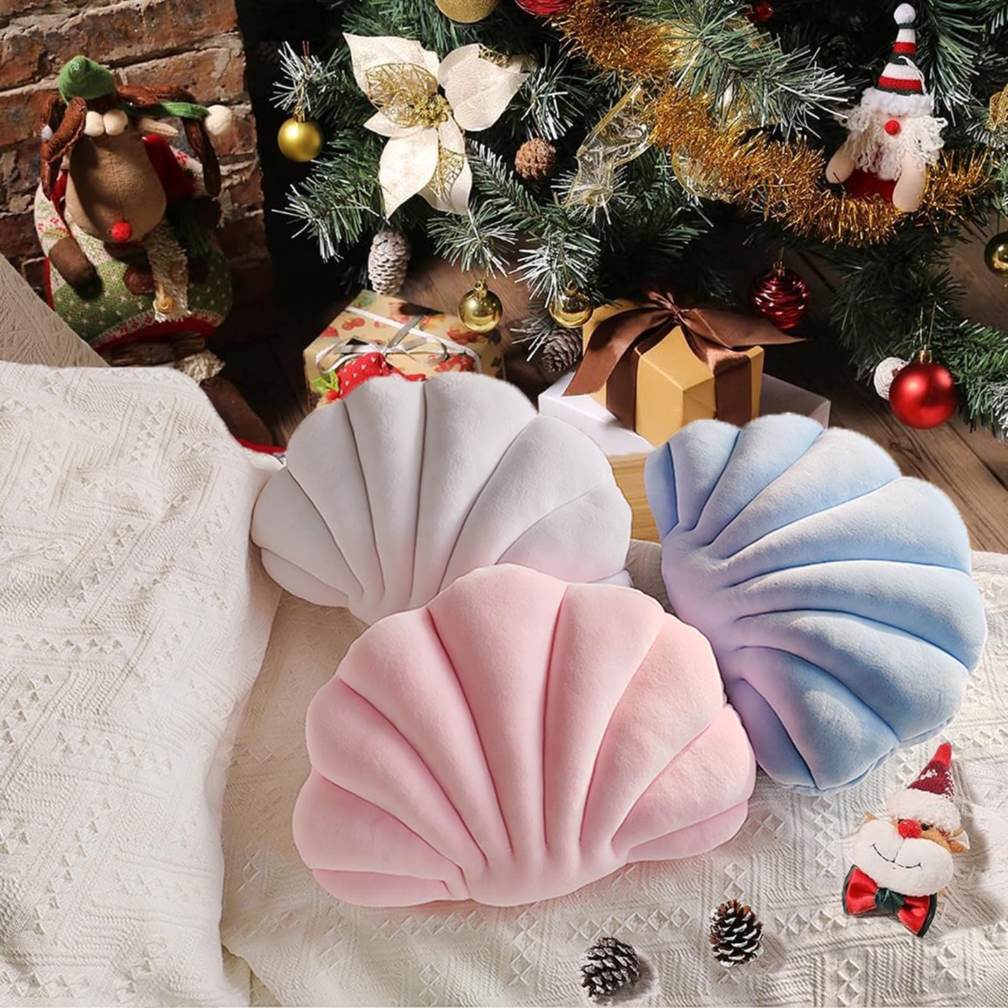 YRXRUS Shell Pillow, Light Blue Seashell Pillows, Patio Shell Shaped Pillow Gifts, Accent Ocean Series, Ultra Soft Velvet Cushion for Bed Living Kids Room 3D Insert Pillows14X11 Inch