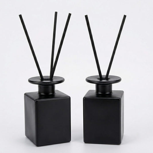 2 Pack 150ml Glass Reed Diffuser Container with Black Sticks, Empty Essential Oil Diffuser Jars with Protective Packaging for DIY Home Fragrance, Bathroom, Bedroom and Office Decor (2, Matte Black)