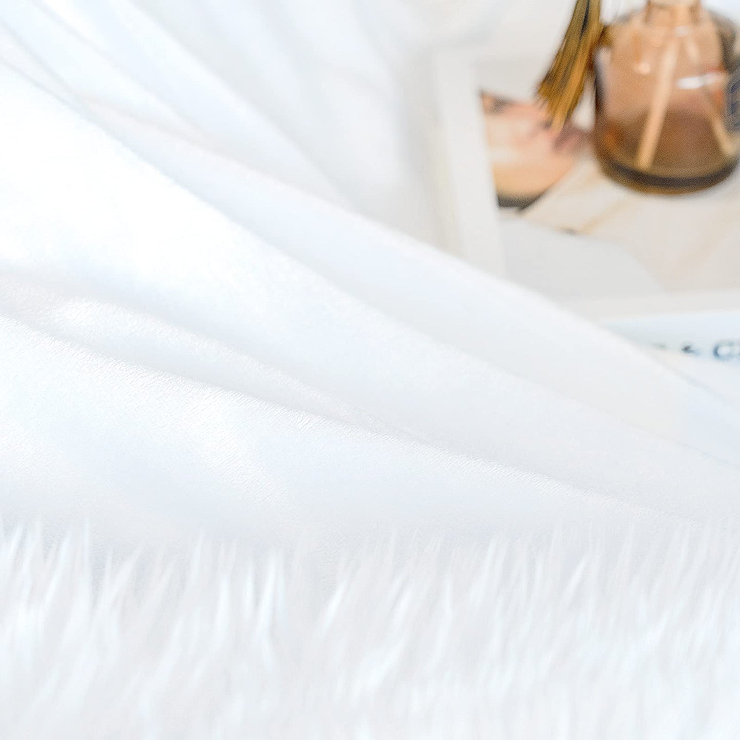JONIYEAR Extra Large Decorative Fluffy Faux Fur Blanket Queen Size 80" x 90", Soft Luxury Lightweight Furry Blankets, Solid Cozy Shaggy Plush Thick Warm Fuzzy Blankets for Winter Bed Couch, White