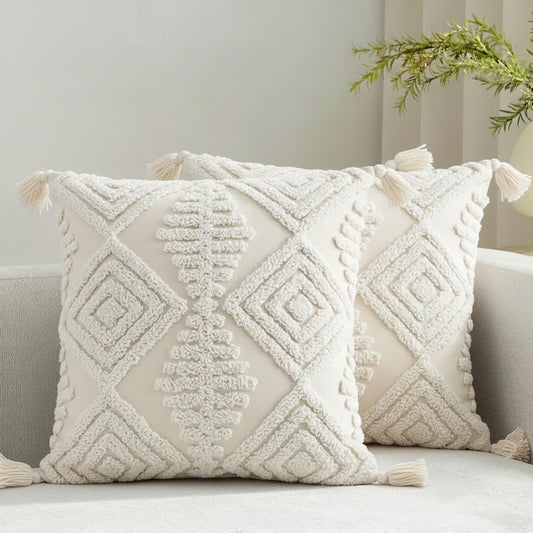 KITTMIN Boho Throw Pillows, 18x18 Bohemian Cushion Case,Set of 2 Textured Moroccan Throw Pillow Covers,Decorative Farmhouse Neutral Pillowcases for Couch Sofa Bedroom Living Room Home Decor White
