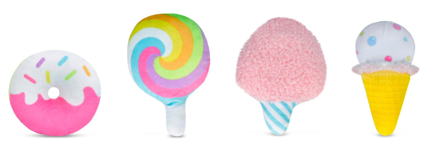 iscream Candy Land Board Game 17.5" x 11.5" Pillow Set with 4 Plushie Game Pieces