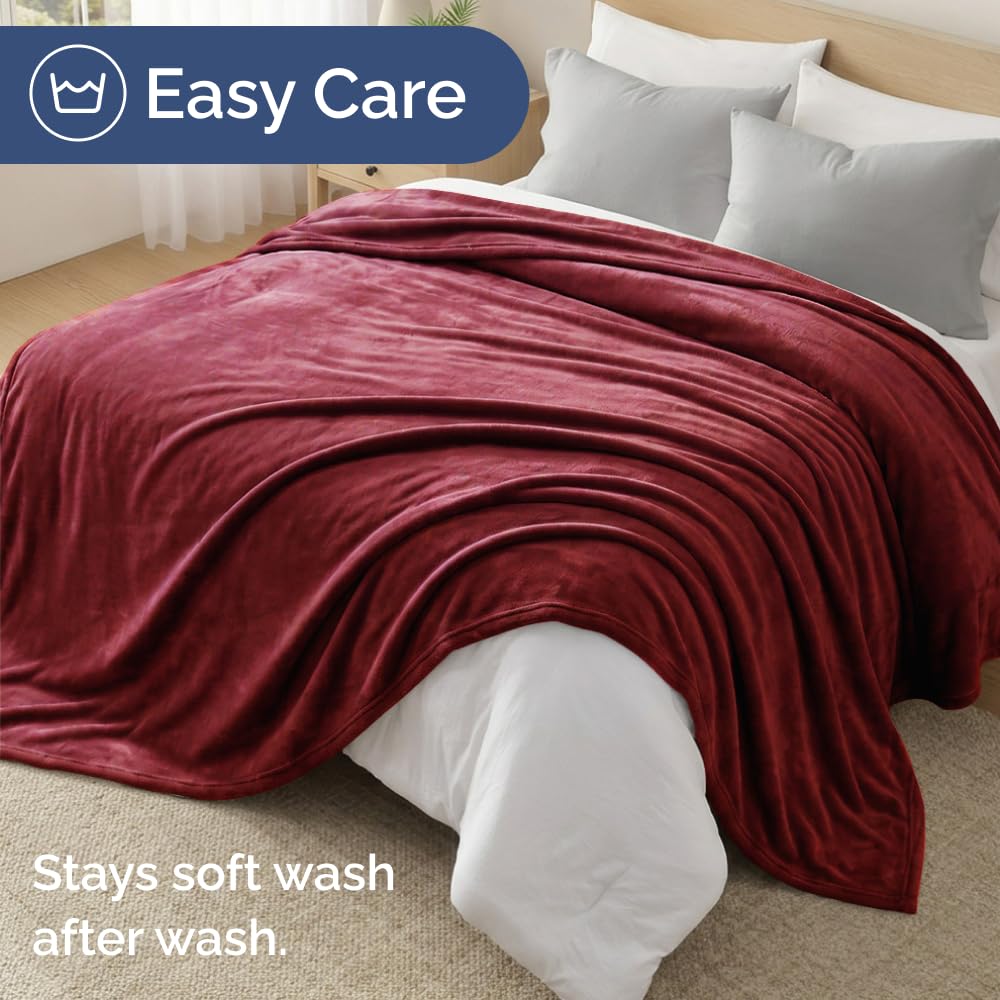 Ultra Soft Fleece Blanket Queen Size - Flannel Fleece Luxury Queen Blanket - Lightweight for Couch Bed Chair - Thick, Warm & Breathable - All Season Cozy Fuzzy Anti-Static Microplush Bedding, Burgundy