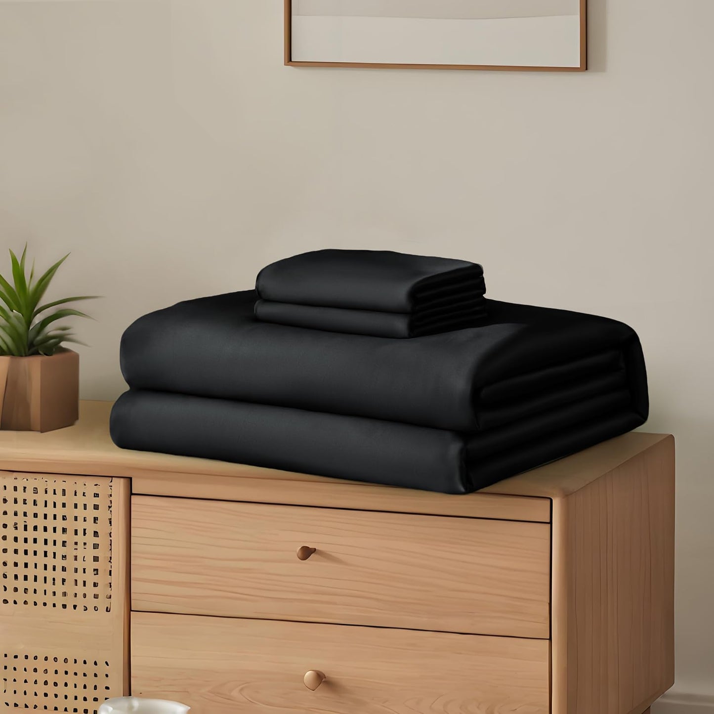 Homiest Queen Sheet Set 4pcs, 100% Rayon Derived from Bamboo Sheets, Cooling & Breathable Bedding for Hot Sleepers, Soft Luxury Sheets with 16" Deep Pocket, Hotel-Grade Silky Comfort (Black)