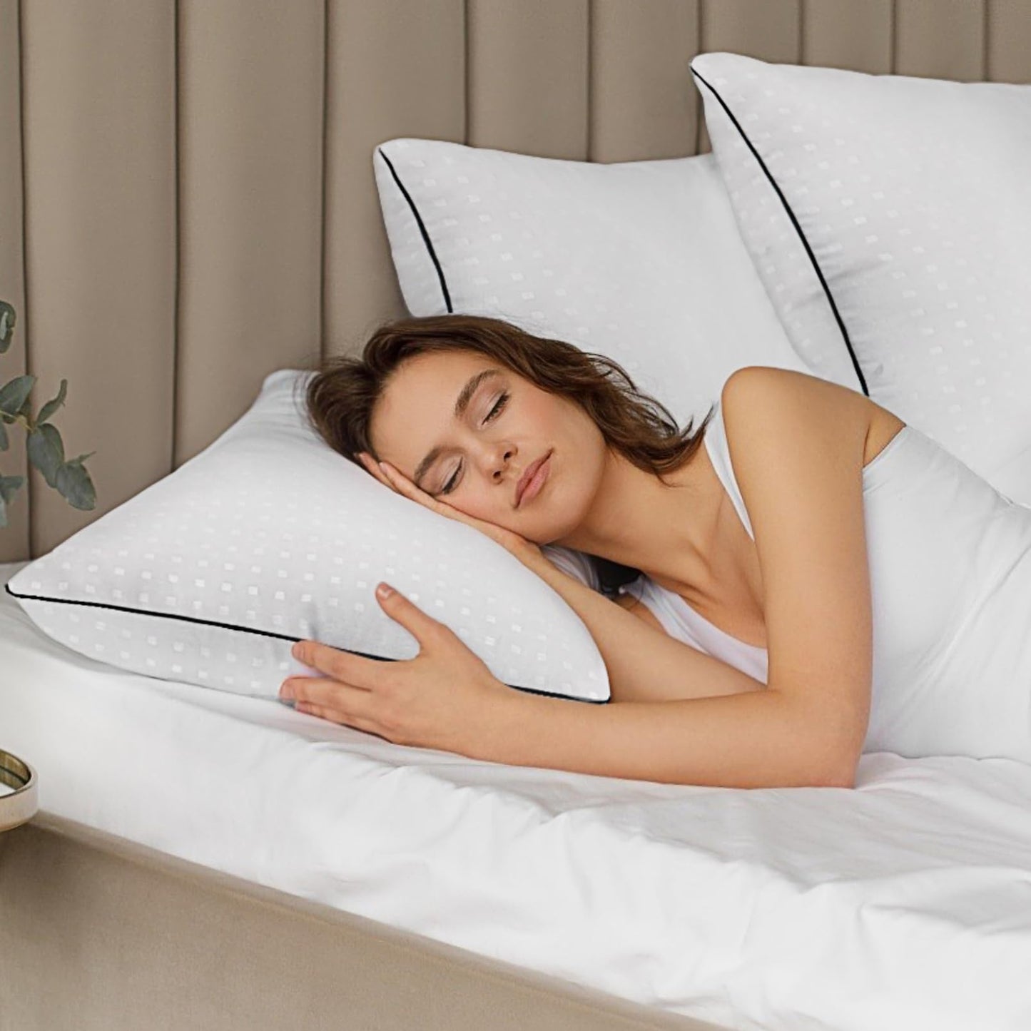Higoom Standard Size Bed Pillows for Sleeping 4 Pack,Luxury Hotel Pillows,Comfortable and Supportive,Machine Washable,Suitable for Stomach,Back and Side Sleepers.