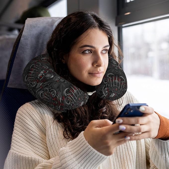 Unique Travel U Shaped Pillows Vintage Skeleton Skull King for Airplanes Car Flight, Comfortable Chin Head Neck Cushion Supporting, Polyester Removable Cover