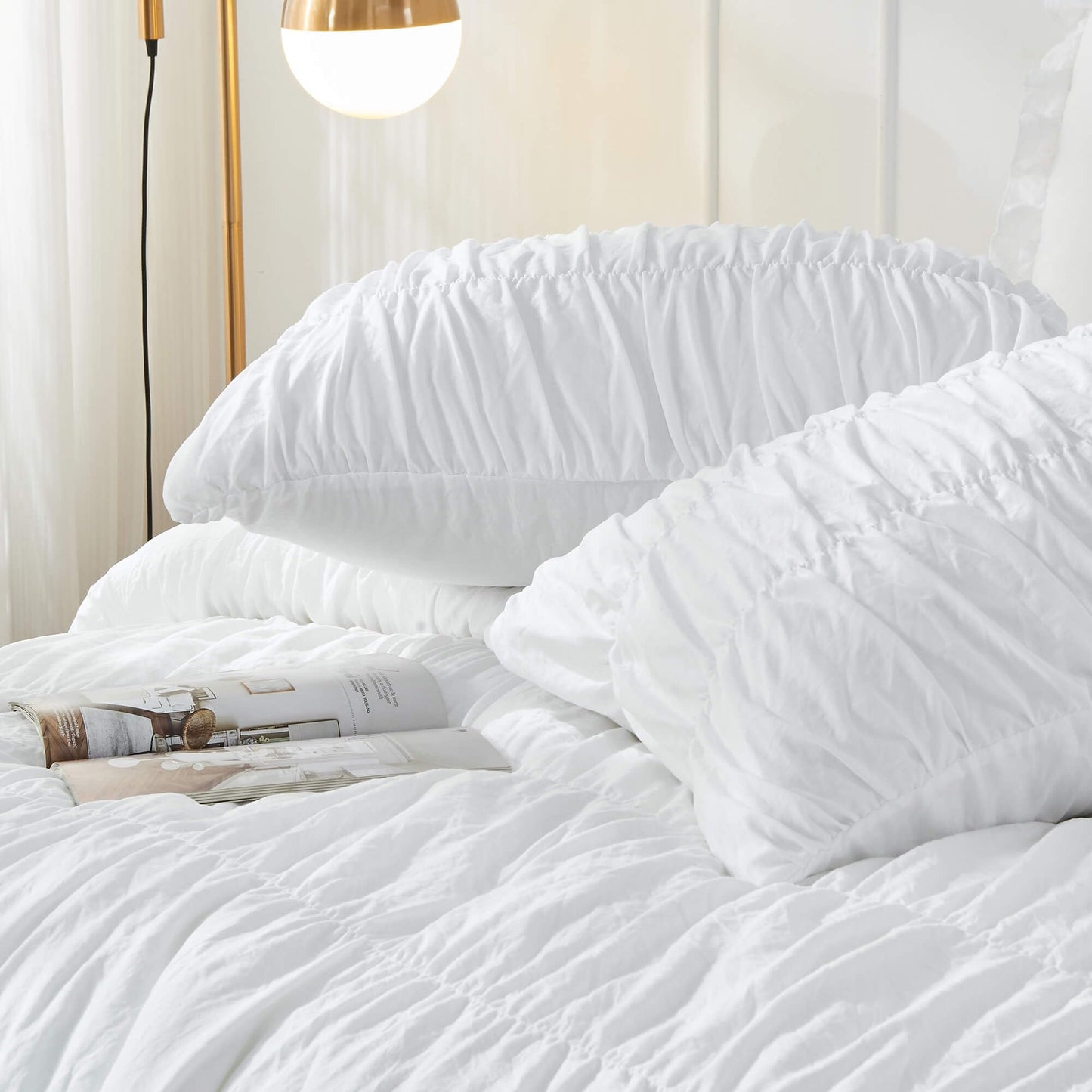 Bonlino Queen Comforter Set White Bedding - Ruched Comforter Queen Size Bed Set Boho Shabby Chic Bedding for Bedroom Comforter Fluffy 3 Piece Ruffle Comforter Set with Pillow White Soft