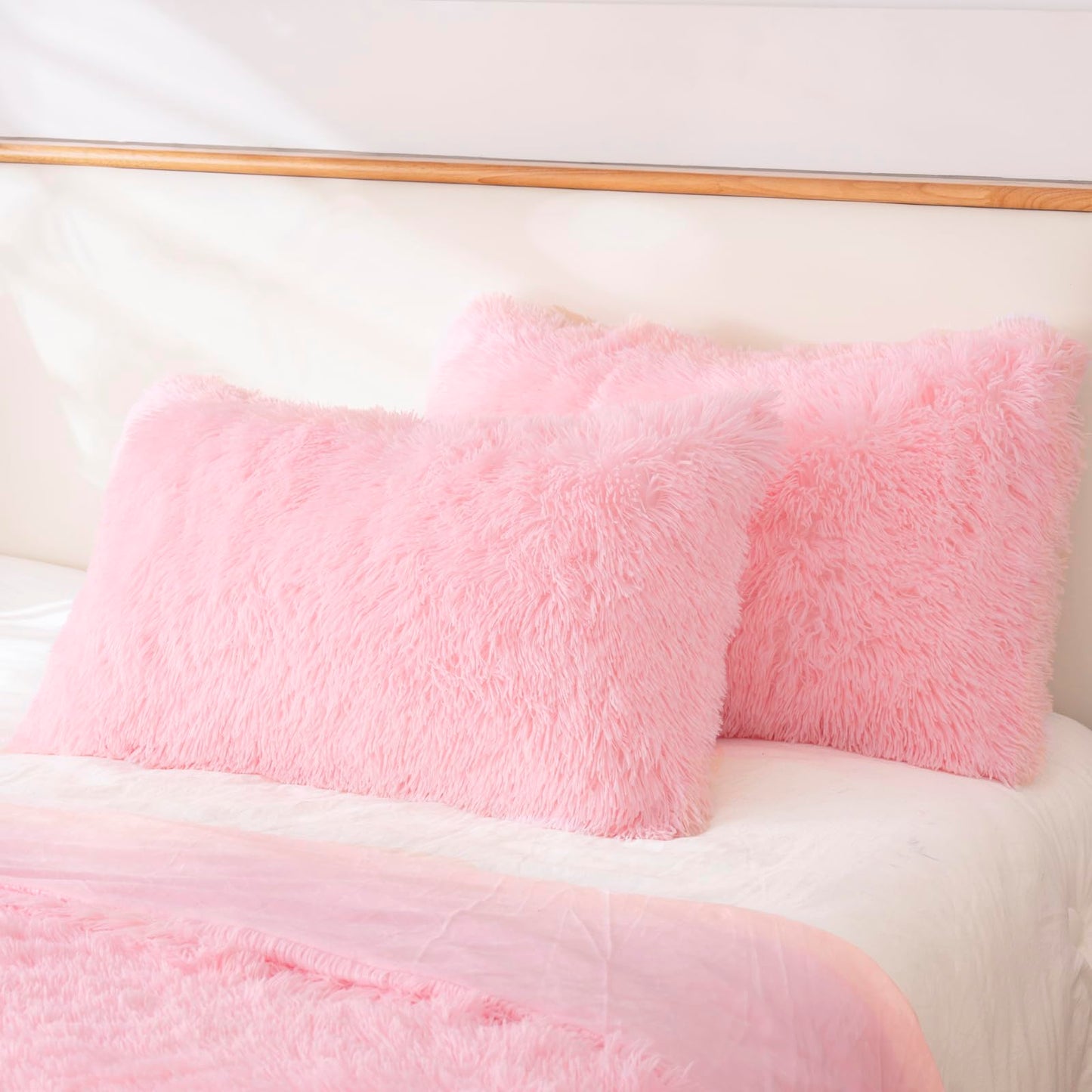 HAIHUA Faux Fur Fluffy Fuzzy Plush Pink Pillow Case Set of 2, Soft Decorative Pillow Covers for Bed, Bedroom, Living Room, Zipper Closure, Standard Size (20"x26", Pink)