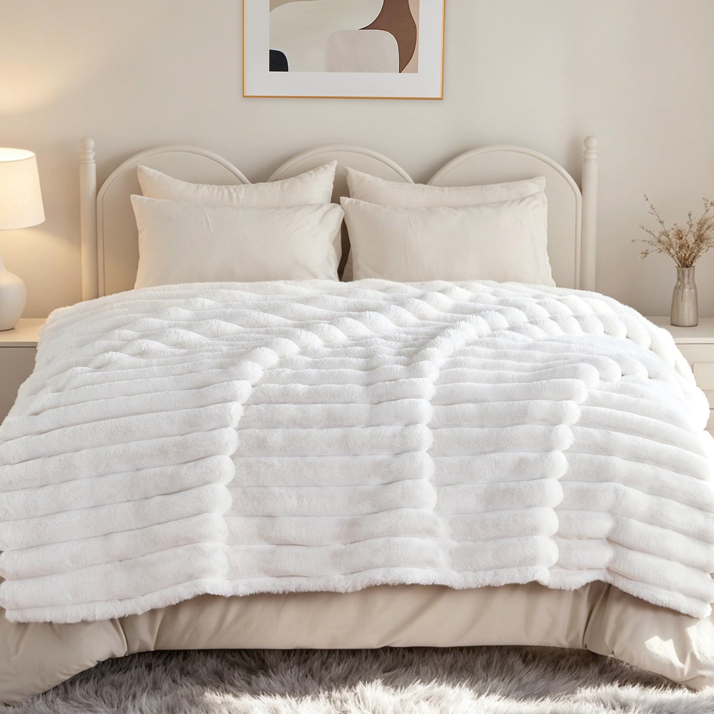 VFROO Faux Fur Throw Blanket for Couch,Cozy Soft Plush Thick Striped Luxury Blanket for Sofa Living Room Bedroom,50 * 60 Inches, White