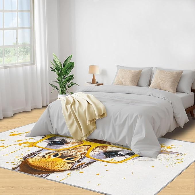 Giraffe 3x5 Area Rugs for Living Room, Funny Animals Washable Non Slip Rugs, Pop Art Low Pile Print Rug for Bedroom, Dining Room, Home Office