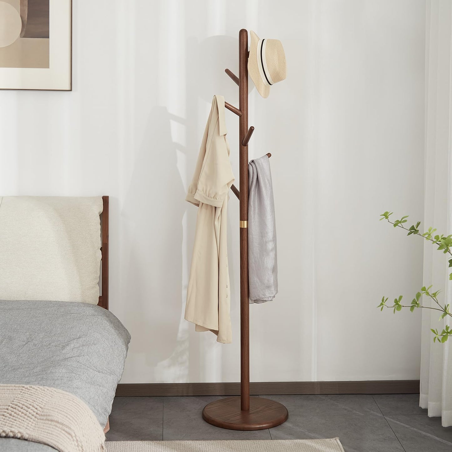 Homruilink Coat Rack, Solid Wood Coat Rack Freestanding with 6 Hooks, Wooden Coat Tree Freestanding for Hats, Handbags, Coat Stand for Entryway, Bedroom, Hallway - Fathers Day Gift for Dad (Walnut)