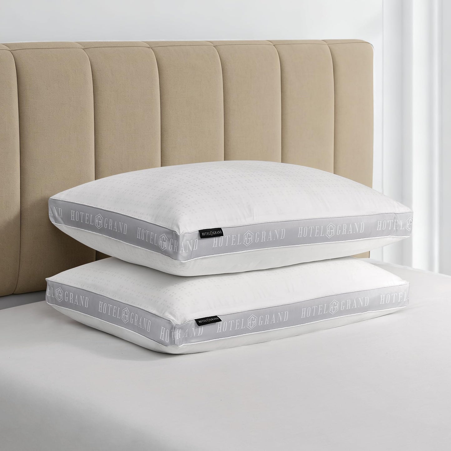Hotel Grand Bed Pillows King Size Set of 2, 500 Thread Count Cotton Cover, Down Alternative Hotel Pillow Soft for Side, Back, or Stomach Sleepers, Medium Support Hypoallergenic 18”x34”