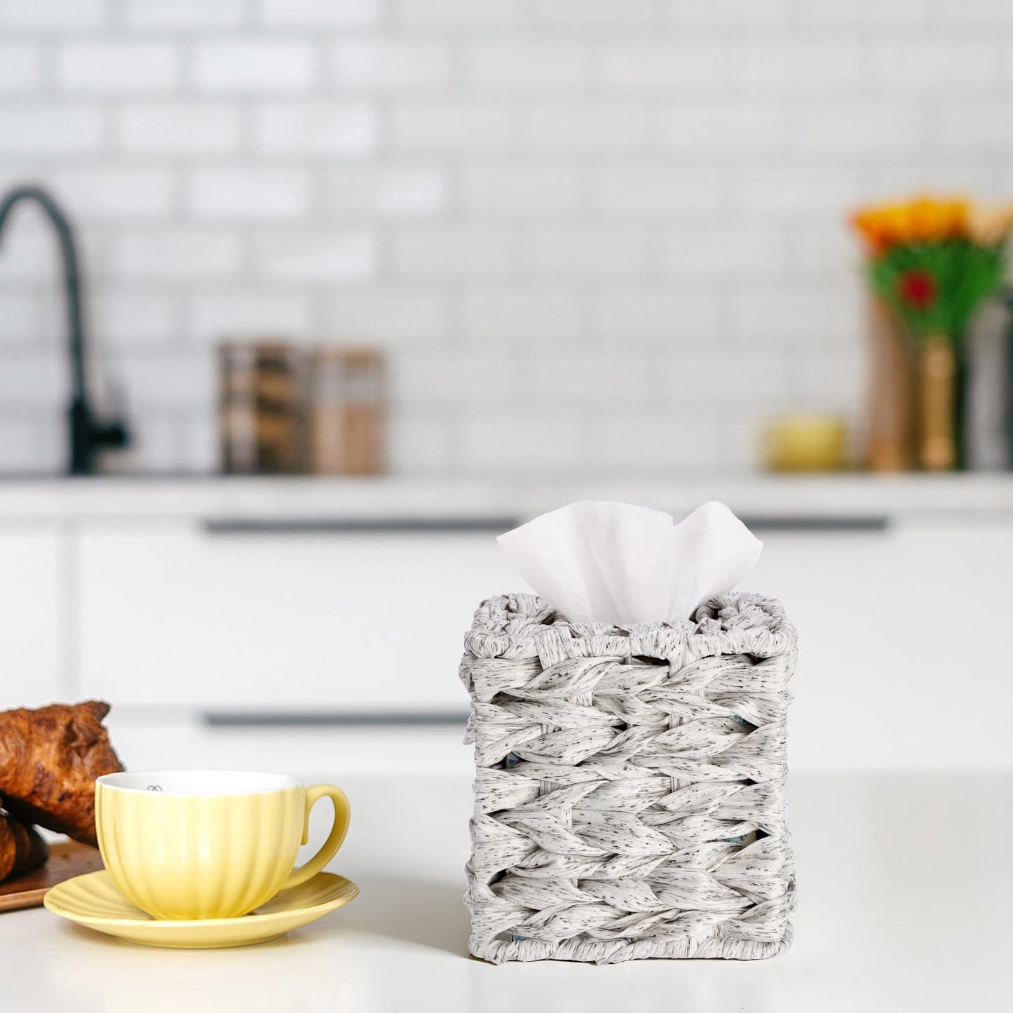 Sumnacon Wicker Tissue Box Cover, Square Tissue Box Holder, Hand Woven Facial Tissues Dispenser, Decorative Boho Tissue Box Organizer for Bathroom Bedroom Kitchen Office Table Desk Counter