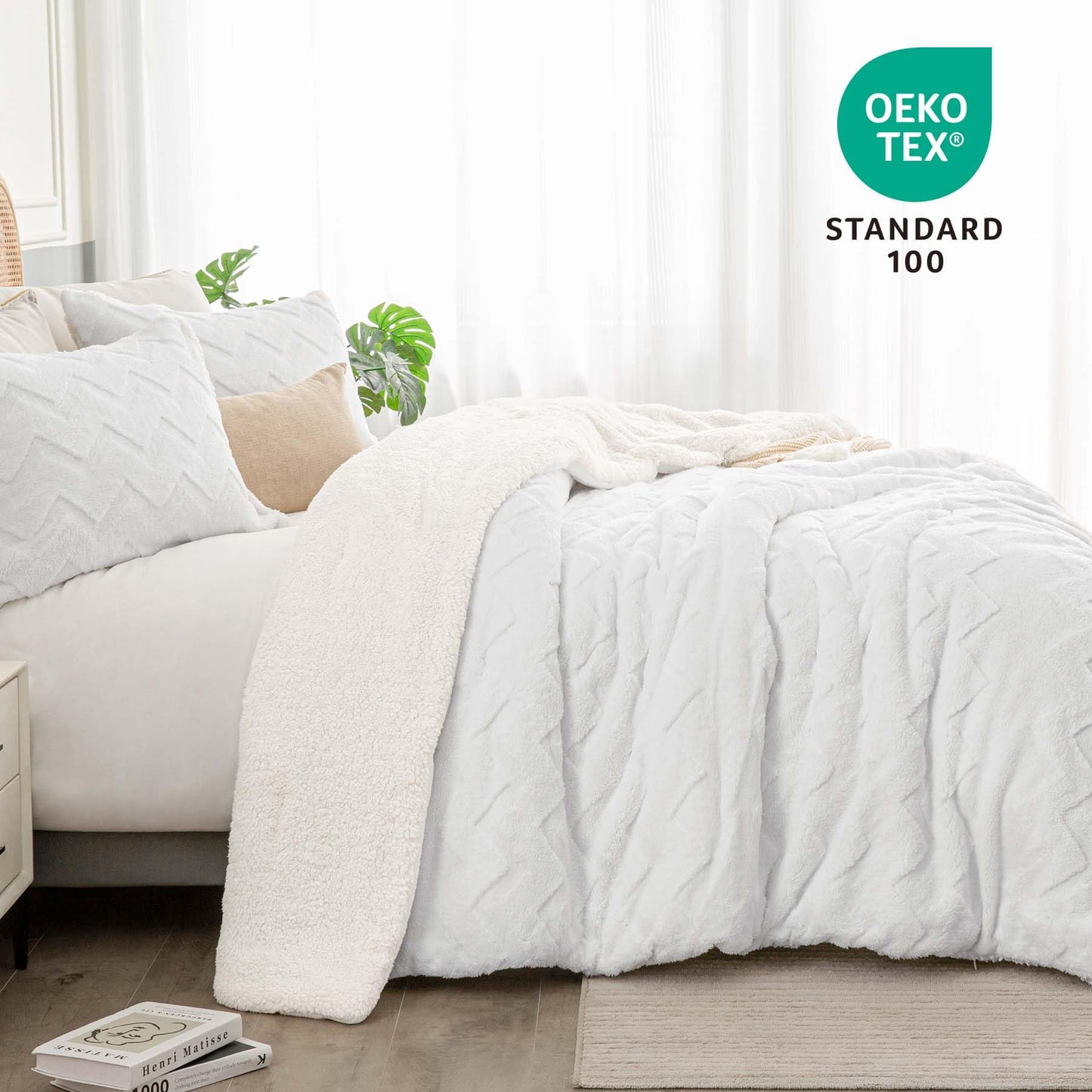 BEDELITE Fluffy Queen Comforter Set - Super Soft Sherpa White Comforter for Queen Size Bed, Luxury Warm Bedding Set for Winter, Fuzzy Bed Set 3 Pieces (1 Comforter, 2 Pillowcases)