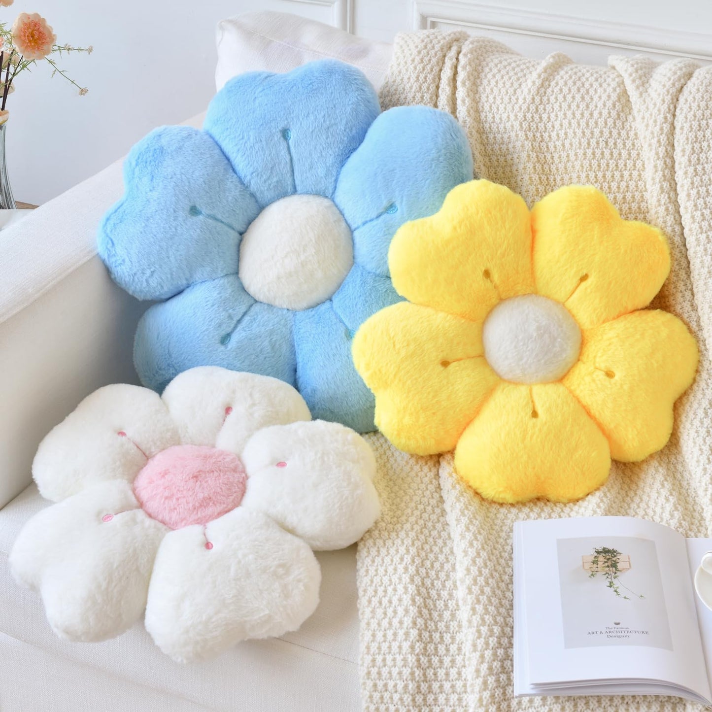 Ddliury Flower Pillow, Cute Decorative Throw Pillow (White, 15 Inches)