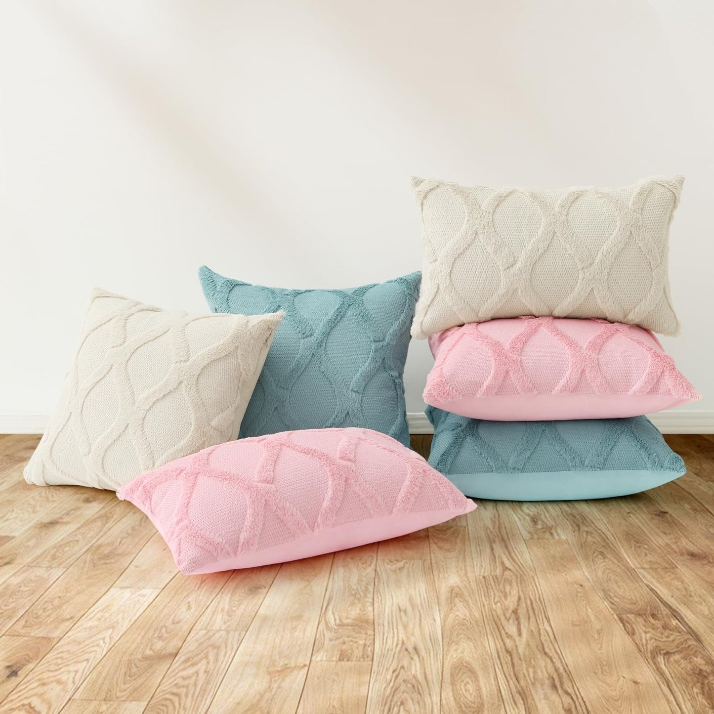 decorUhome Summer Throw Pillow Covers 18x18 Inch Set of 2, Soft Plush Faux Fur Wool Aqua Accent Couch Pillow Covers for Modern Farmhouse Bed Sofa Living Room