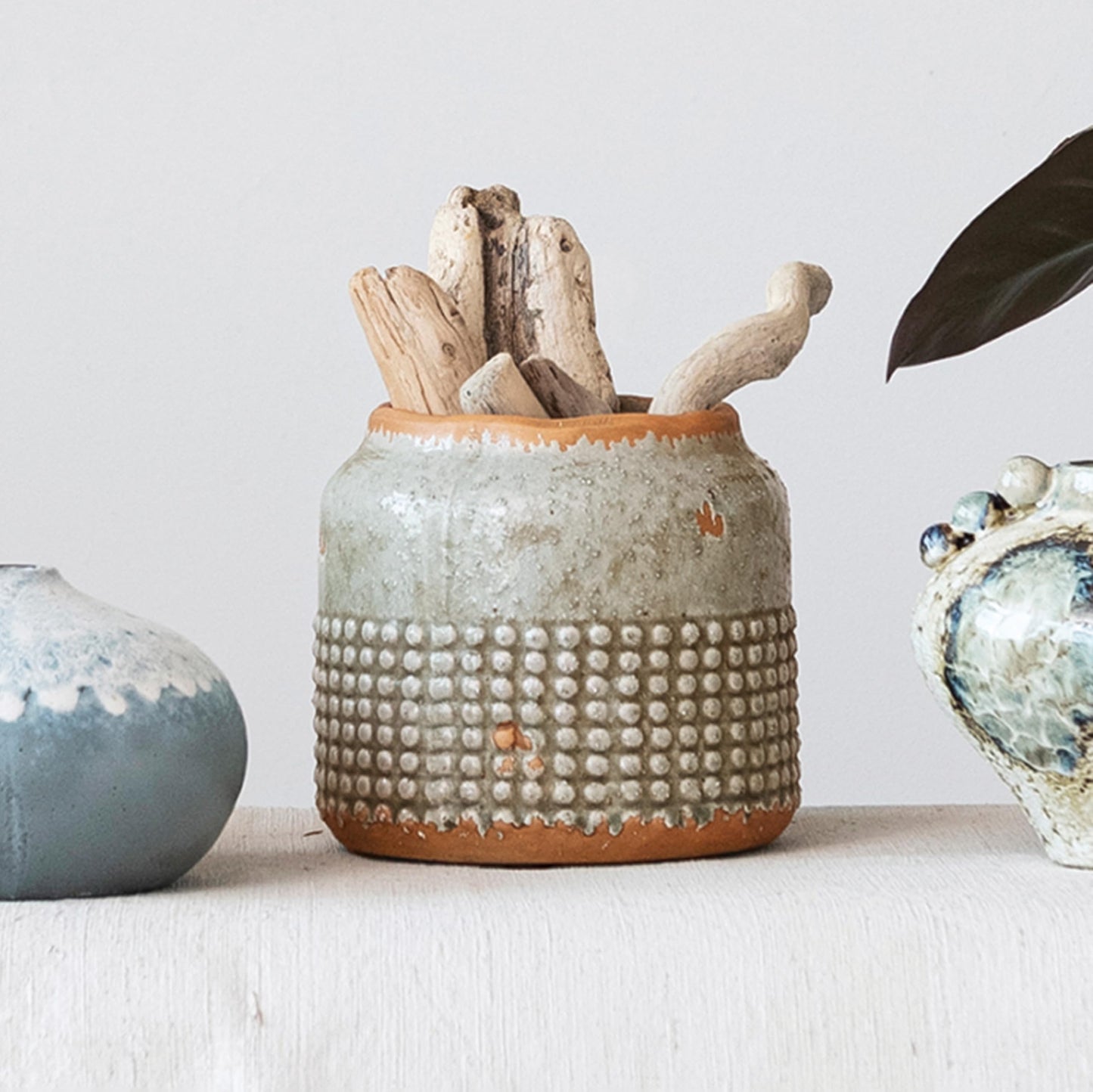 Creative Co-Op Round Terra-Cotta Hobnail Planter Vase with Heavily Distressed Finish, Grey