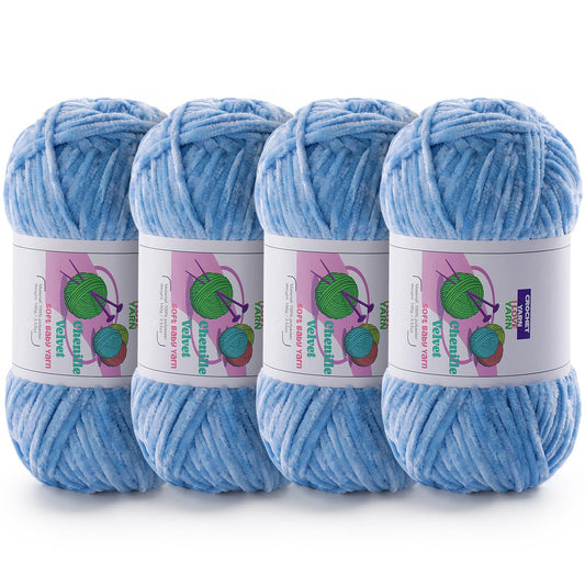 4 Skeins Soft Chunky Chenille Yarn, Plush Velvet Yarn for Hand Knitting and Crocheting, Fluffy Yarn for Crochet Blankets, Scarves, Hats（4×3.5oz, 4×131.2yds） (Light Blue)