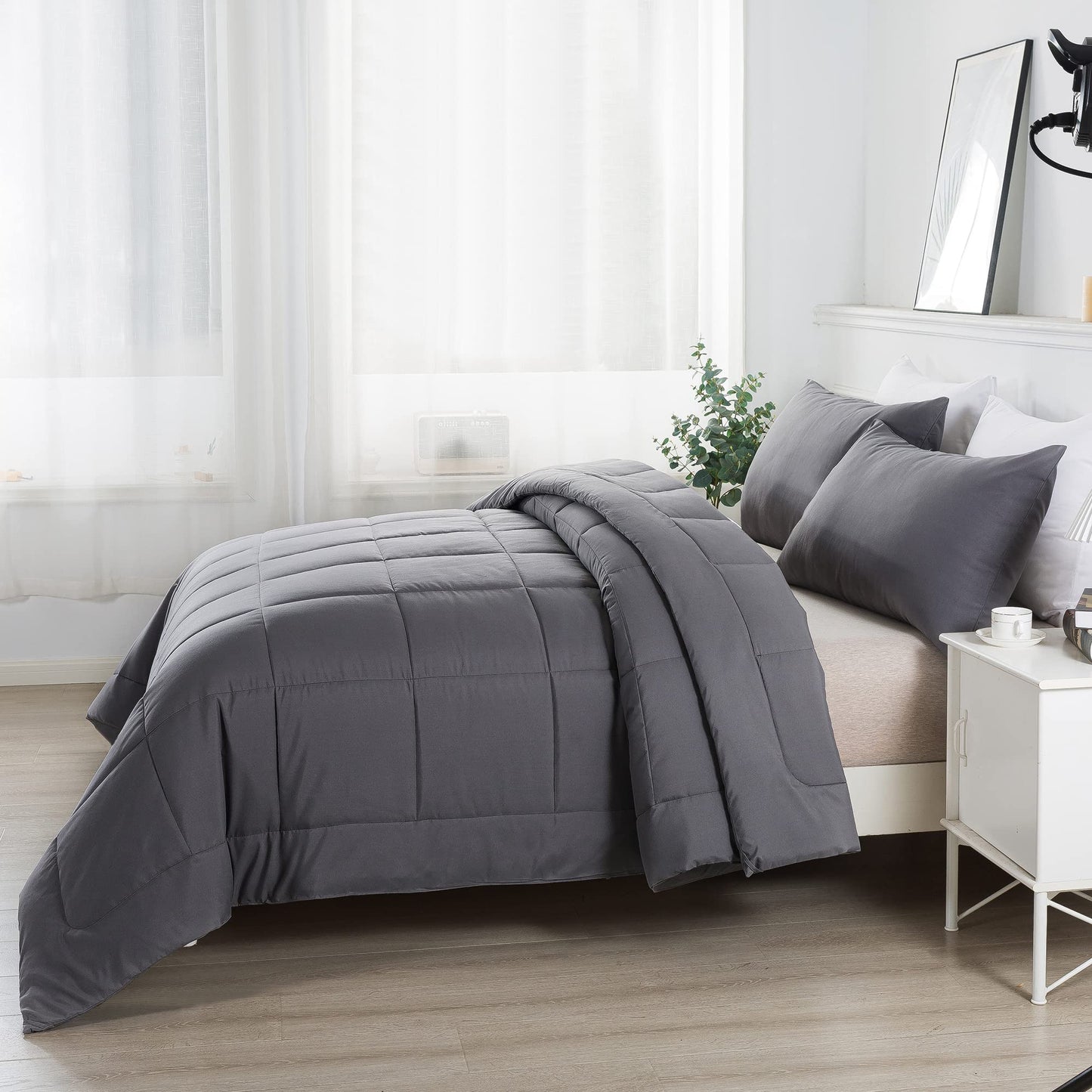 DOWNCOOL Queen Comforter Set -All Season Bedding Comforters Sets with 2 Pillow Cases-3 Pieces Bedding Sets Queen -Down Alternative Grey Queen Size Comforter Sets(88"x92")