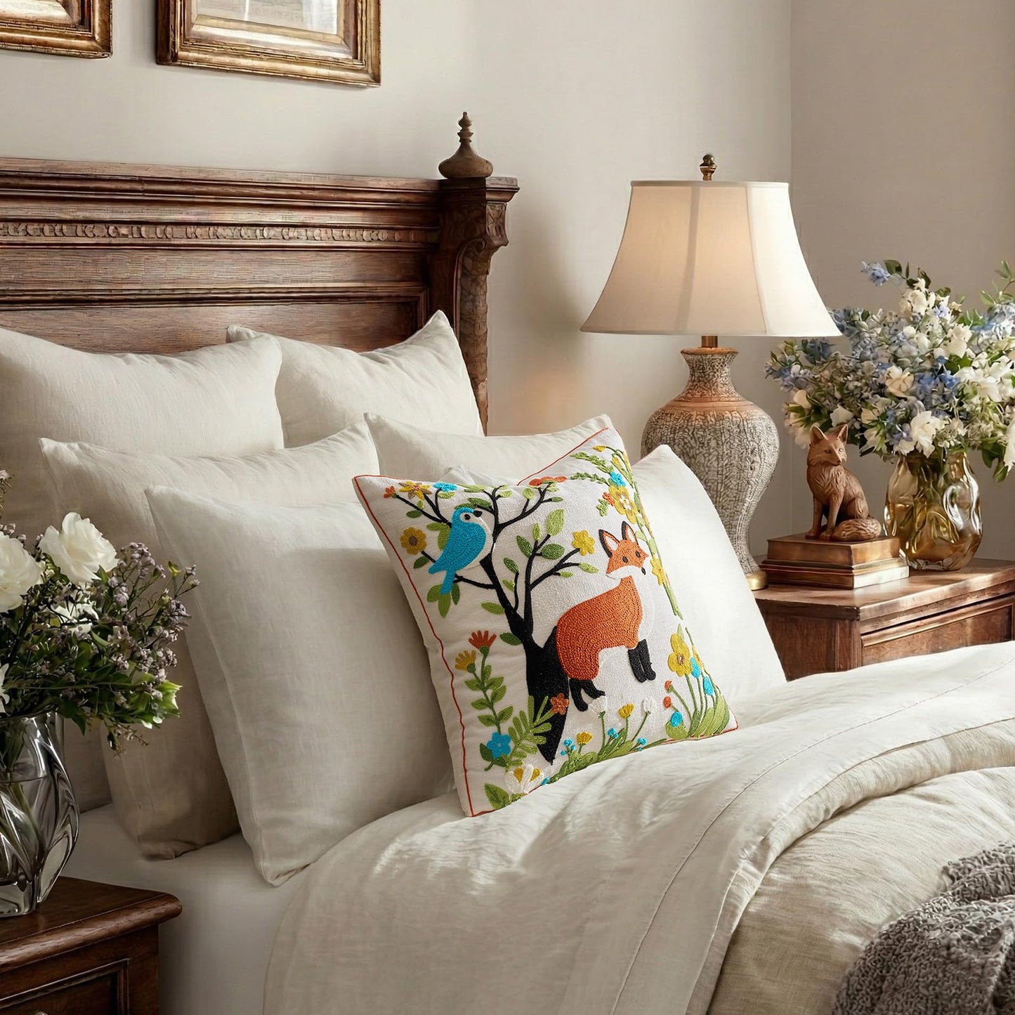 GIGIZAZA Decorative Pillow Covers 18x18 - Throw Pillow Textured Linen Covers for Couch Living Room Decor Cute Animal Patterned Cushion Covers Bed Embroidered Spring Pillowcases Pack of 1