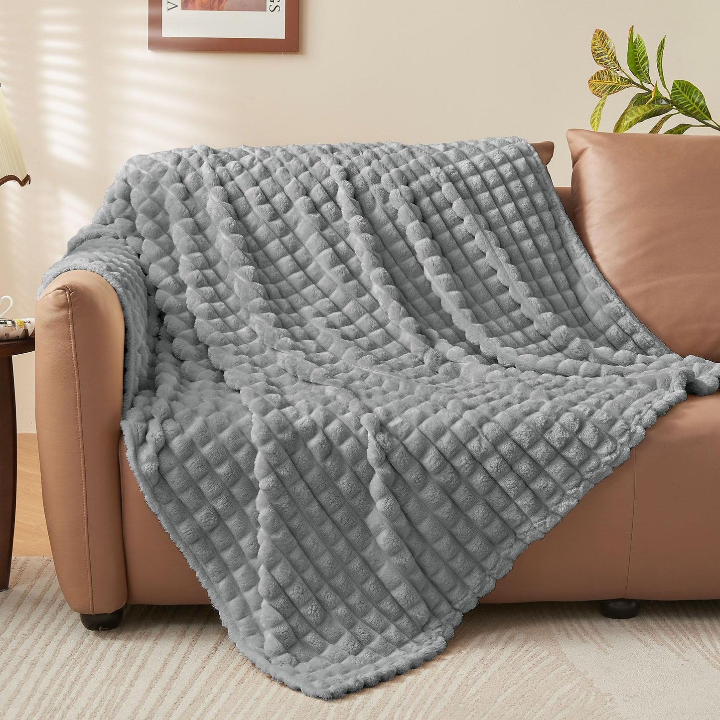 BEDELITE Updated Grey Throw Blanket for Couch and Bed- Super Soft and Warm 3D Checkered Fluffy Fuzzy Fleece Blanket, Luxurious Plush Cozy Blanket for Room Decor Spring, 50x60 inches