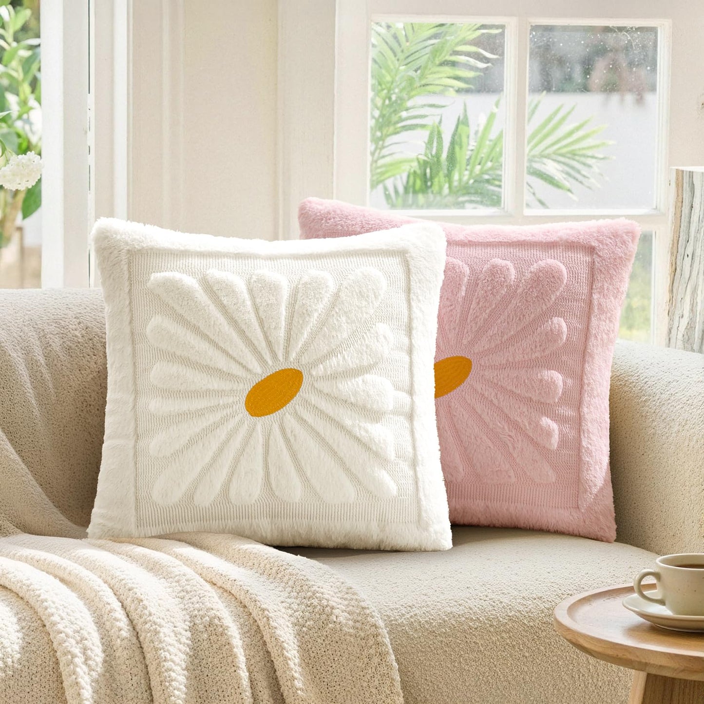 EMEMA Set of 2 Spring Summer Sunflower Floral Pillow Covers, Plush Faux Fur Decorative 18x18 Cushion Cases Adding a Soft, Bright Seasonal Accent to Sofa Couch Bed Modern Farmhouse Living Room, Pink