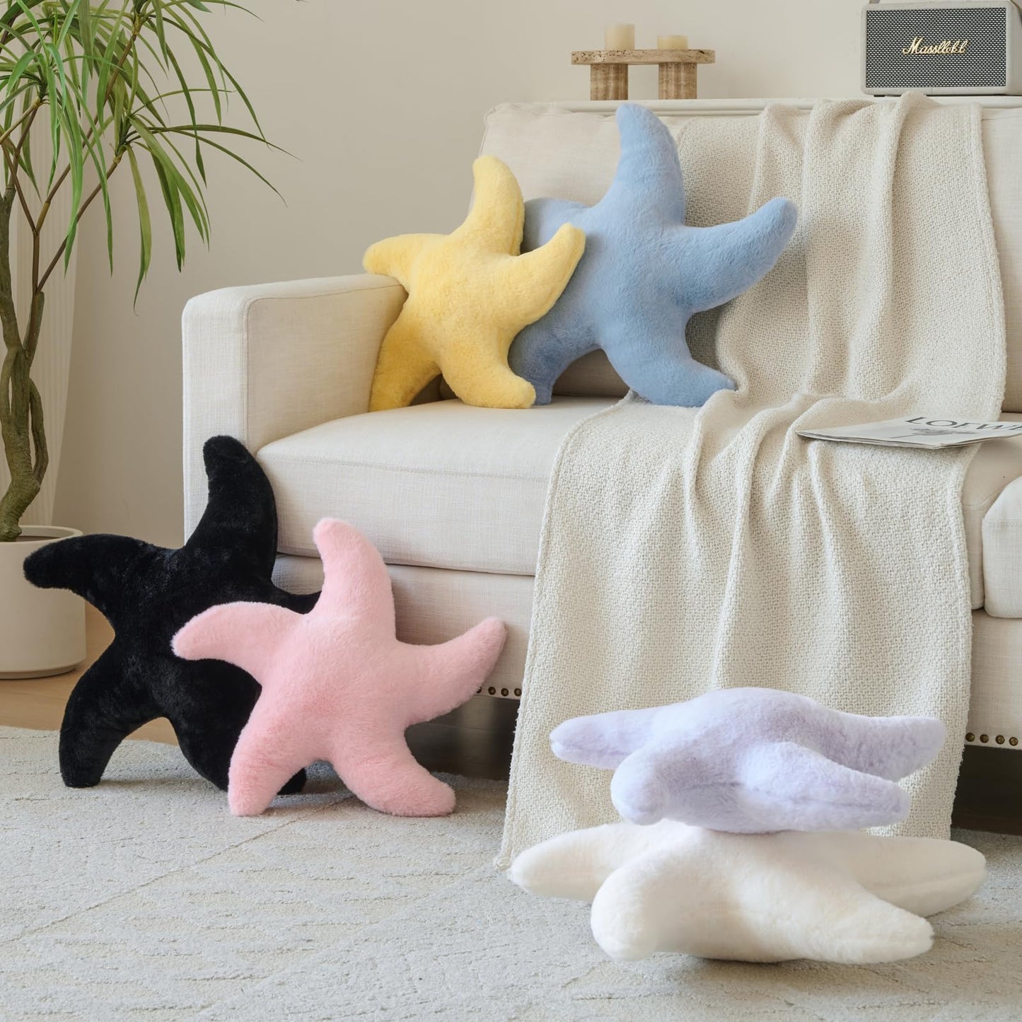 PLAYSKY Starfish Pillow, Cute Decorative Pillows for Couch Bed, Aesthetic Room Decor Accent Pillow Plush with Soft Faux Rabbit Fur for Bedroom Living Room (Black, 19.6 Inches)