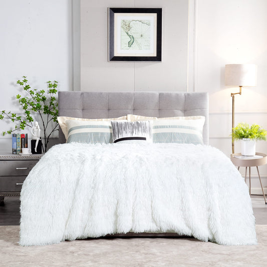 JONIYEAR Extra Large Decorative Fluffy Faux Fur Blanket Queen Size 80" x 90", Soft Luxury Lightweight Furry Blankets, Solid Cozy Shaggy Plush Thick Warm Fuzzy Blankets for Winter Bed Couch, White
