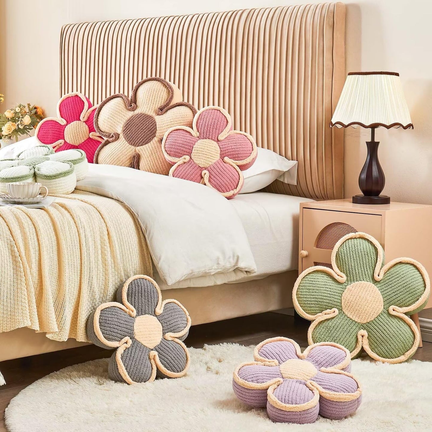 Kcvvcr Flower Pillow, Soft Flower Shaped Floor Cushion, Flower Decorative Throw Pillow, Cute Flower Seating Cushion, Flower Room Décor Plush Pillows for Sofa Couch Bed (13.7 Inch, Pink)