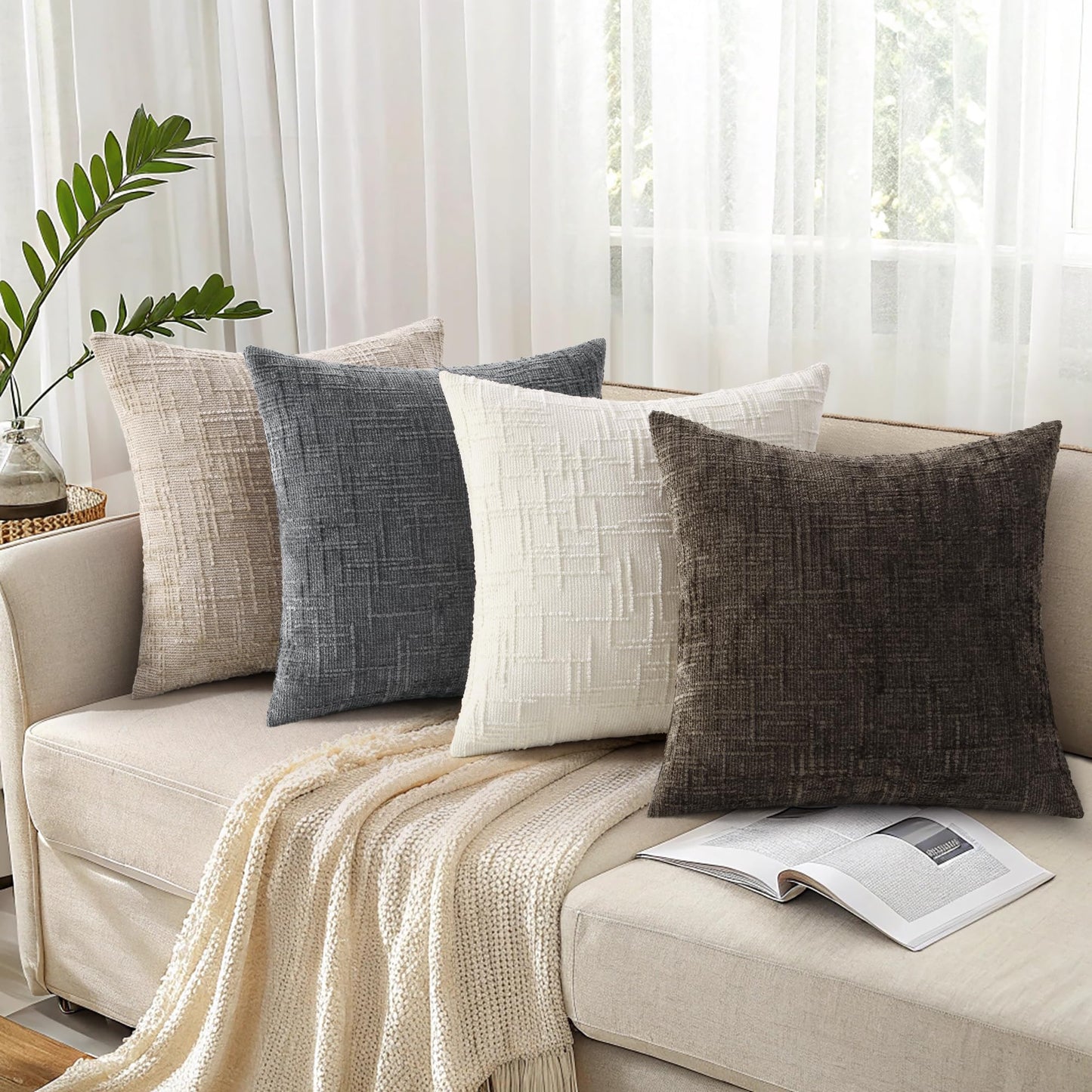decorUhome Dark Brown Chenille Throw Pillow Covers 20x20 Set of 2 Textured Soft Cozy Slubby Couch Pillow Covers Modern Farmhouse Boho Decorative Pillow Cases for Bed Sofa Living Room
