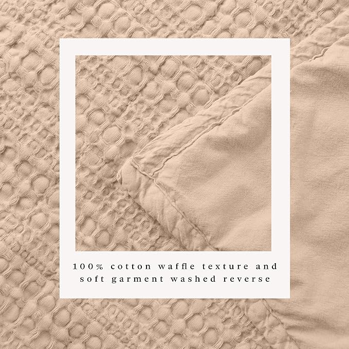 Great Bay Home Full/Queen Size Taupe 100% Cotton Honeycomb Waffle Quilt and Sham Set - Garment Washed, Waffle Weave Like Texture, Lightweight 3-Piece Bedding Set (Cappuccino)