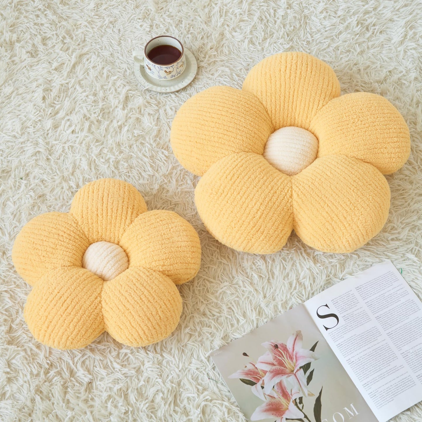 Ddliury Flower Pillow, Decorative Throw Pillow for Couch, Cute Decor Pillows for Bed, Aesthetic Flower Shaped Pillow Fun Cushion (Yellow, 19.6 Inches)