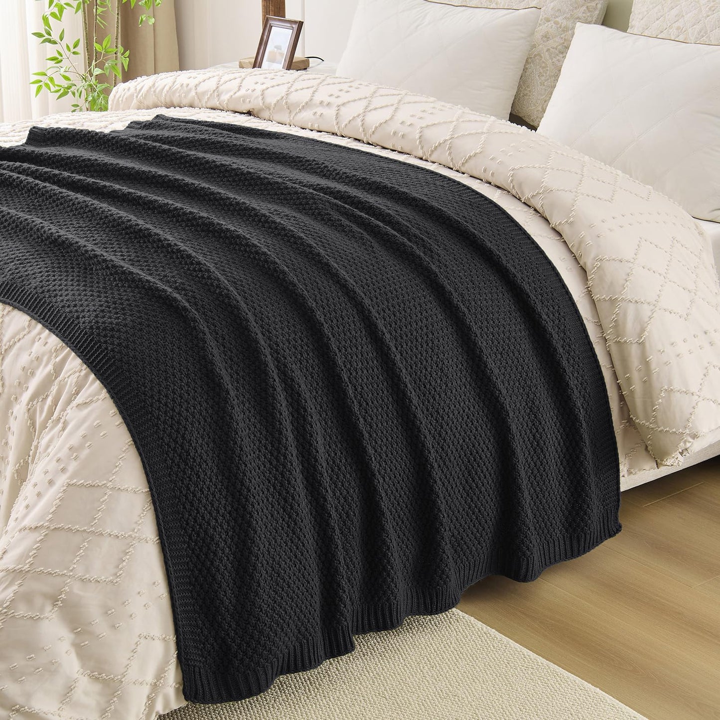 OnesCosy Charcoal Grey Throw Blanket, Dark Grey Knit Throw Blanket for Couch, Soft Cozy Warm Lightweight Decorative Reversible Moss Stitch Cable Knitted Blankets for Bed, 60x80 Inches, Charcoal Grey
