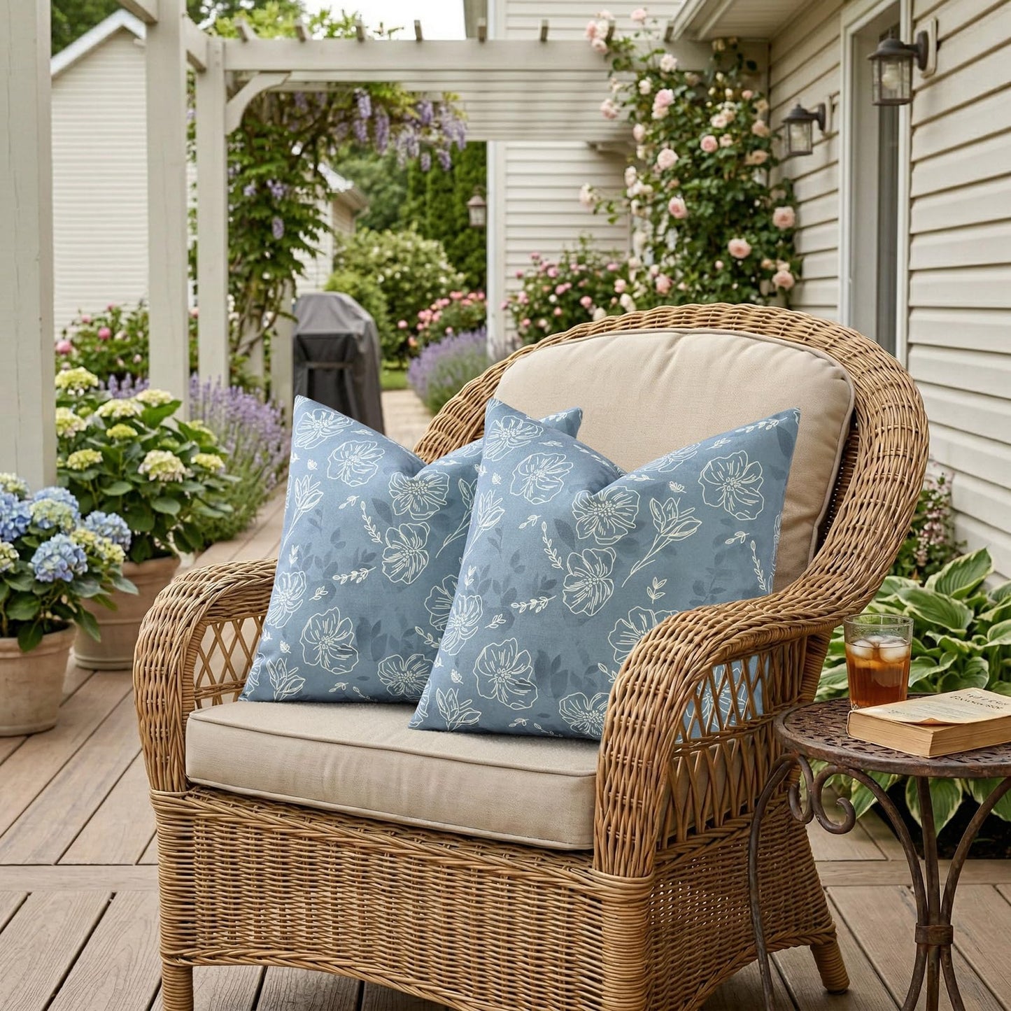 decorUhome Floral Botanical Pillow Covers 18x18 Set of 2, Faux Linen Decorative Throw Pillow Covers with White Line Flower Print for Couch Sofa Bed, Blue
