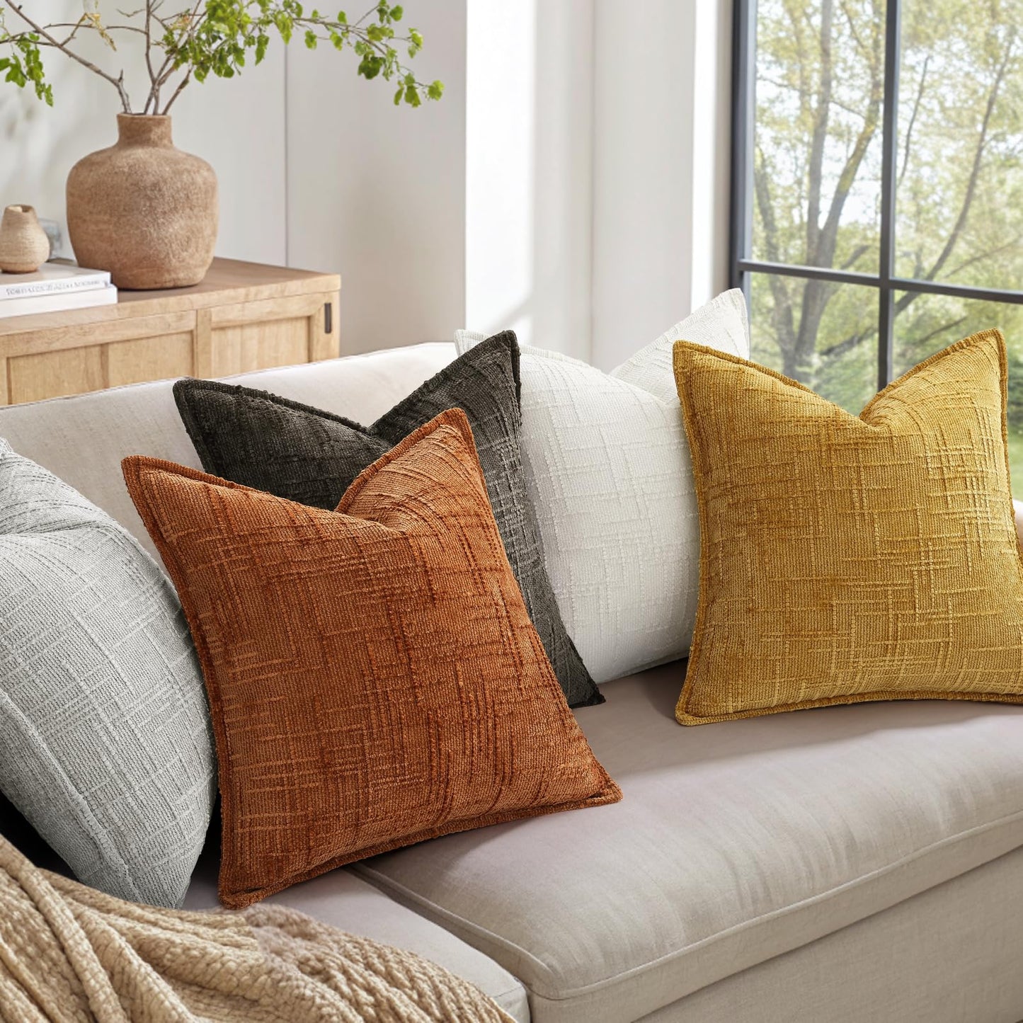 decorUhome Chenille Throw Pillow Covers 26x26 Set of 2, Soft Textured Slubby Modern Decorative Pillow Covers with Elegant Design for Couch, Sofa, Living Room, Cream White