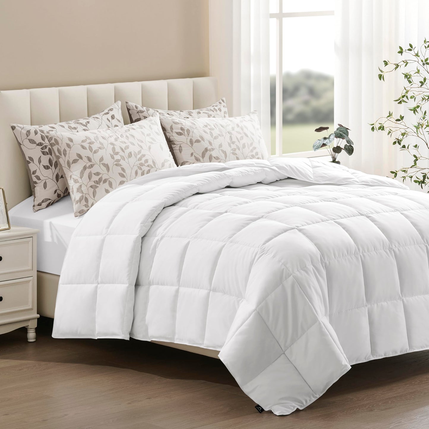 ACCURATEX Lightweight Duvet Insert Twin, Summer Bedding Comforter 68x88