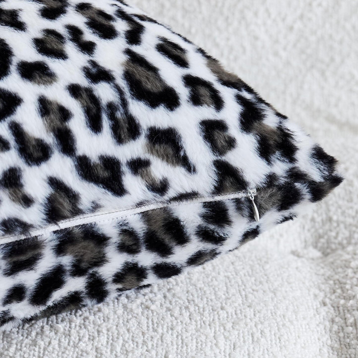 KINDREX Leopard Print Faux Fur Pillow Covers 18x18 Set of 2, Cloud-Like Soft & Fluffy Cheetah Cushion Cases, Eye-Catching Decor for Living Room Sofa Bedroom Decor, White