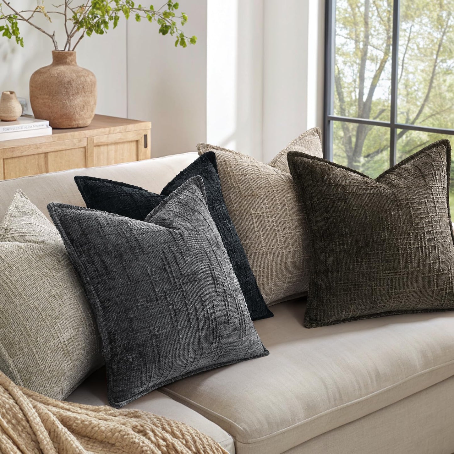 decorUhome Chenille Throw Pillow Covers 26x26 Set of 2, Soft Textured Slubby Modern Decorative Pillow Covers with Elegant Design for Couch, Sofa, Living Room, Chocolate