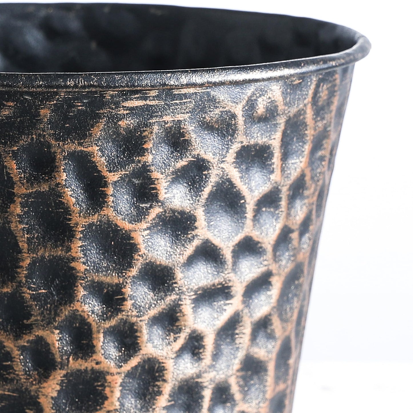 UltiTeque 6in Metal Copper Planter Set of 2, Hammered Plant Pots 6" H×7" W, Built-in Tray & Inner Pots, Use as Vase/Candle Holder/Christmas Decor, Includes Pebbles, for Indoor/Outdoor Plants