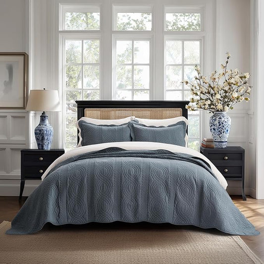 EVERGRACEHOME 100% Cotton Scallop Quilt Set, Queen Size 3 Piece Set – Lightweight Bedspread with 2 Shams, Soft Prewashed Matelasse Coverlet for Cozy and Elegant Bedding, Stormy Blue