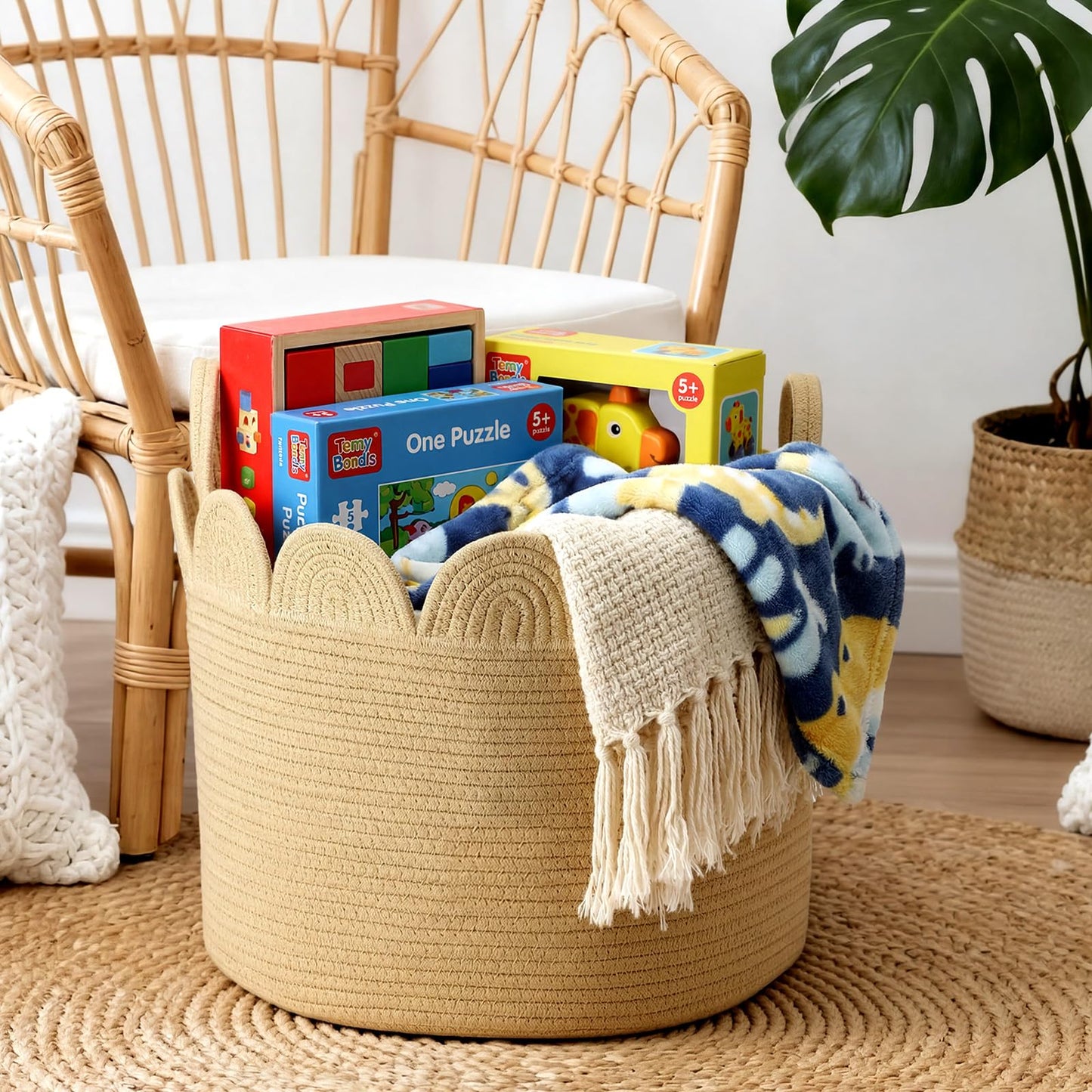 LemonRoad Brown Round Basket Large Blanket Basket 16" x 14" Scalloped Woven Baskets Cotton Storage Baskets for Nursery Classroom Closet Blankets Storage Home Decor
