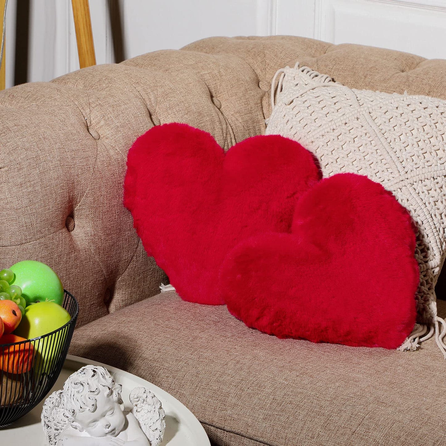 Marsui 2 Pcs Heart Throw Pillows, Soft Fluffy Faux Fur Decorative Hearts Shaped Pillows for Living Room Sofa Bed, Cute Heart Themed Gift for Mother(Red,11.81 x 11.02 Inch)