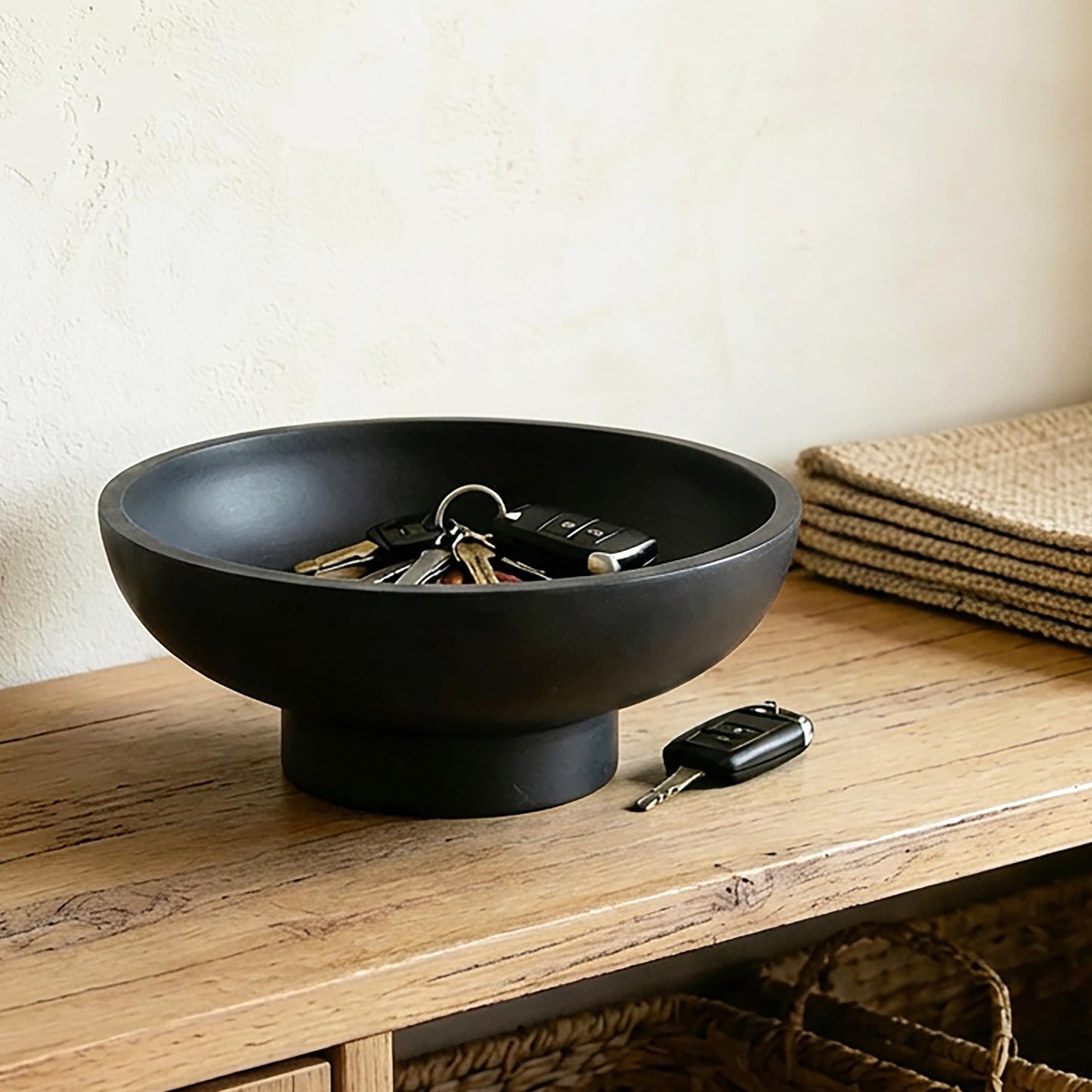 Plukers Catch All Decorative Fruit Bowl with Pedestal —Key, Purse & Trinket Holder | Entryway Table, Kitchen Counter, Coffee Console Decor | Modern Minimalist,Black