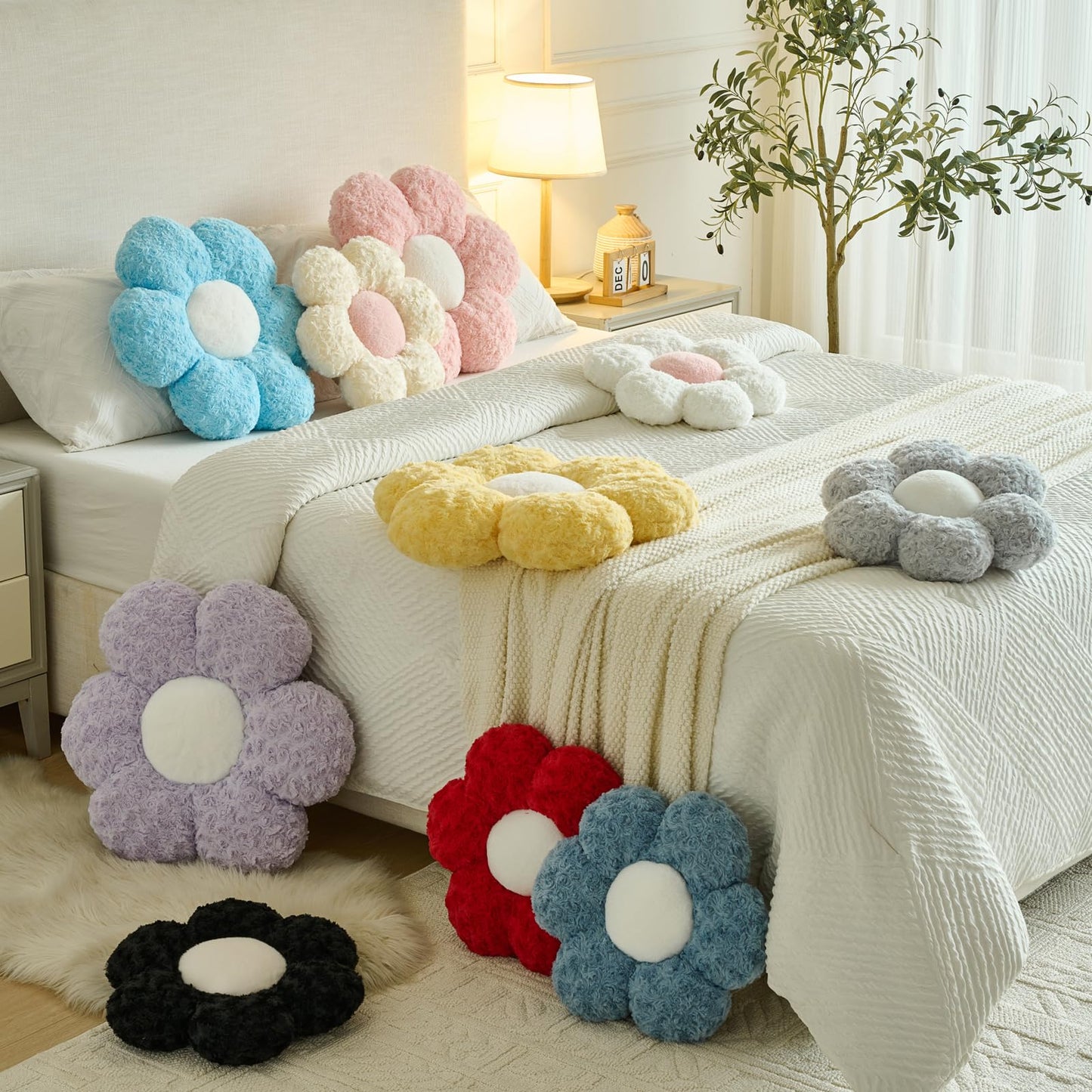 ZCNYCLAM Flower Pillows, Decorative Throw Pillow with Soft Plush for Couch, Flower Shaped Pillow Home Decor Daisy Pillow for Bed (Grey Blue, 14.9 Inches)