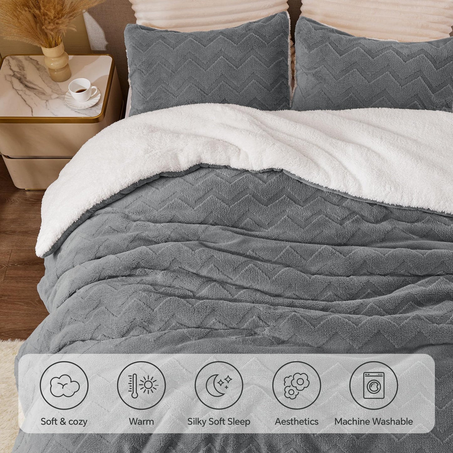 BEDELITE Fluffy King Size Comforter Set - Super Soft Sherpa Grey Comforter for King Size Bed, Luxury Warm Bedding Set for Winter, Fuzzy Bed Set 3 Pieces (1 Comforter, 2 Pillowcases)