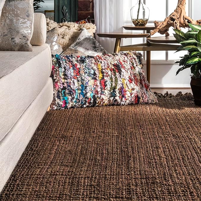 Nuloom Daniela Chocolate, 5' x 7'6", Handmade, Jute, Tassel, Soft and Textured, High Traffic, Stain Resistant, Easy Clean, Durable Area Rug for Bedroom, Living Room, Dining Space, Foyer, Entryway